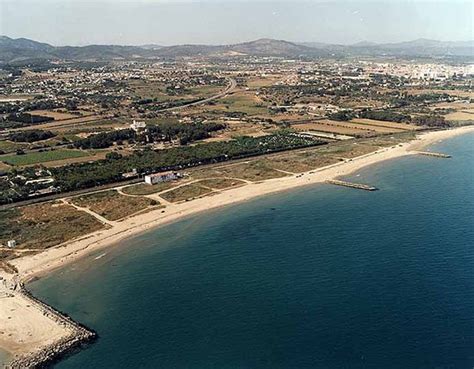 Platja Llarga Tarragona 2020 All You Need To Know Before You Go