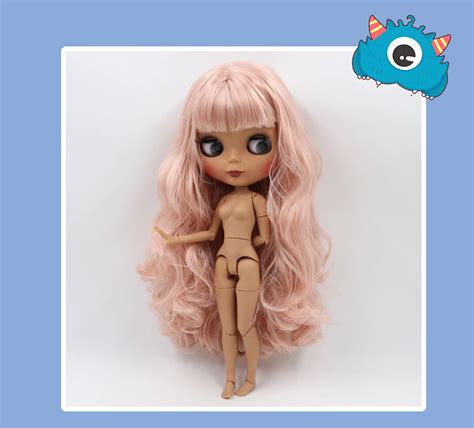 Neo Blythe Mu Eca Con Cabello Rosado Piel Oscura Cara Linda Mate Y