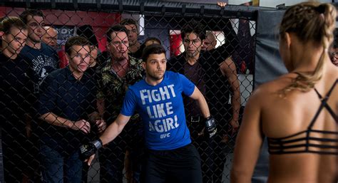 32 New Entourage Movie Images Are Super Chill, Bro | Collider