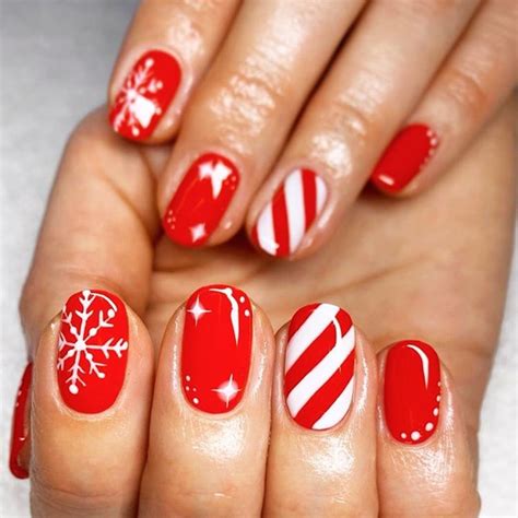 Festive Christmas Nail Designs For The Glossychic