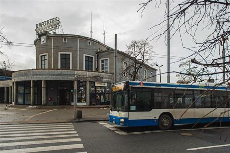 Obostrzenia W Komunikacji Miejskiej W Gdyni W Gda Sku Na Razie Bez Zmian