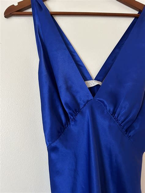 Val Mode Vintage Lingerie Satin Blue Nightgown Size M Gem