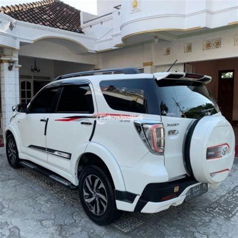 Mobil Toyota Rush TRD Sportivo Bekas Harga Rp 169 Juta Nego Tahun 2015