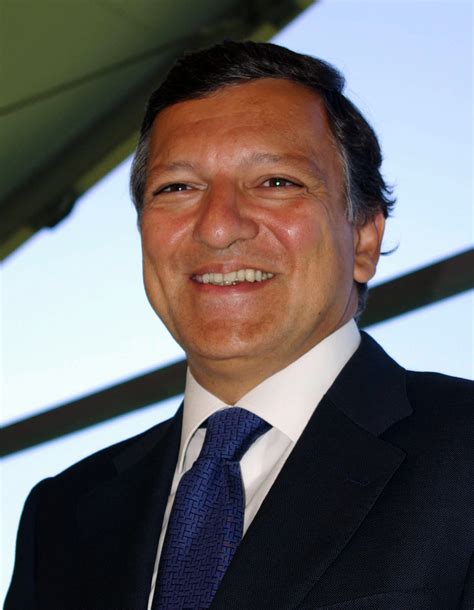 File:José Manuel Barroso MEDEF 2.jpg - Wikimedia Commons