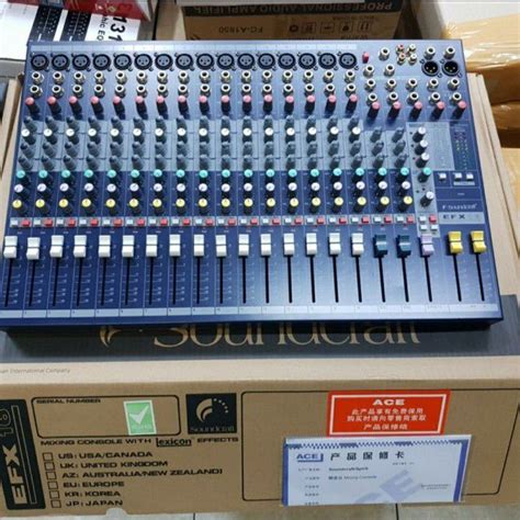 Mixer Soundcraft EFX 16 16 Chanel