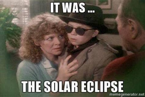 Eclipse Is Nothing Without The Memes About It 32 Pics