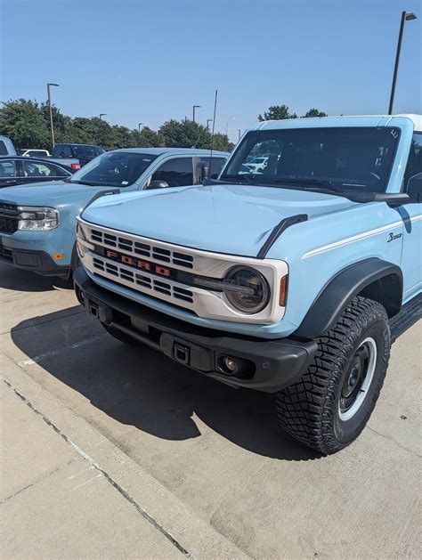 Robin's Egg Blue Heritage Limited Bronco eye candy | Bronco6G - 2021+ Ford Bronco & Bronco ...