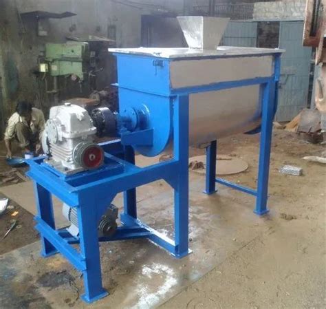 Ss Ribbon Blender Machine For Mixing Capacity Kg One Time At Rs