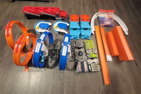 Hot Wheels Track Builder System Booster Loop Launcher Custom Turn Kicker And Tracks Hobbies