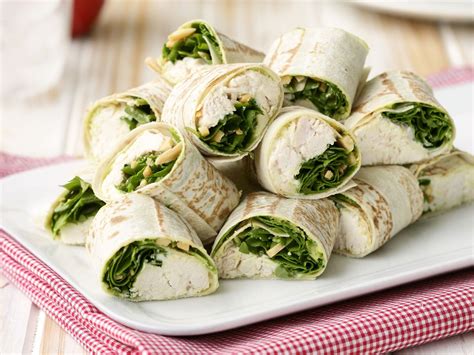 Hähnchen Wraps mit Rucola Rezept EAT SMARTER