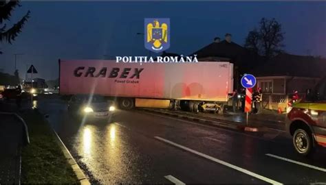 Un Camion Care A Derapat A Blocat Traficul Pe DN1 TIRMagazin Ro