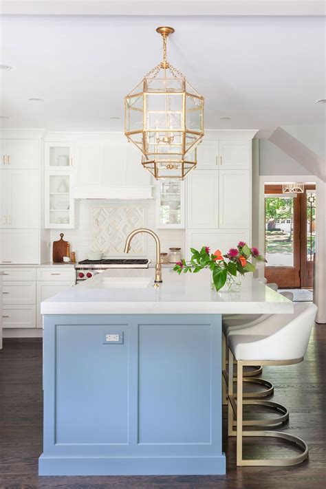 10 Gold Accents In Kitchen Decoomo