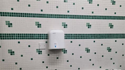 Phs Warner Howard Sm48 And Addvent Avh15 Hand Dryers At Selly Oak