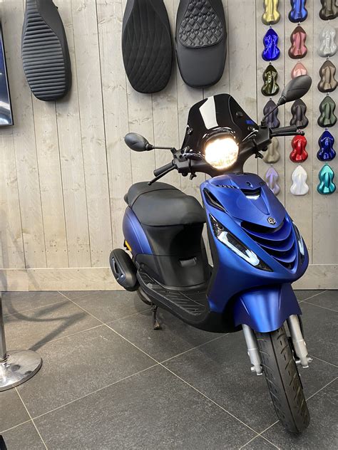 Piaggio Zip Sp Iget T V Euro Specialpaint Bmw M Blue Perry