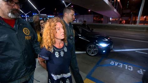 Video Affluenza Teens Mom Tonya Couch Arrives Back In Us Abc News