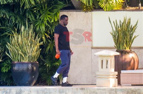 Exclusive See Photos Of Diddy For The 1st Time Since Lawsuit