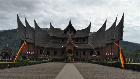 Rumah Gadang Fakta And Sejarah Rumah Adat Minangkabau