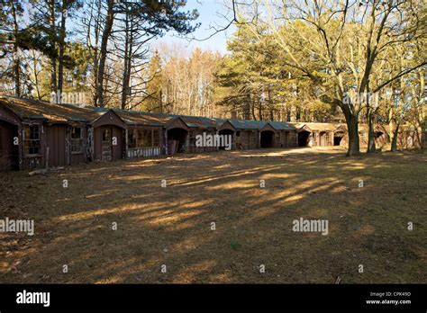 Pine Crest Cabins An Abandoned 1920s Era Motel Near Saugatuck