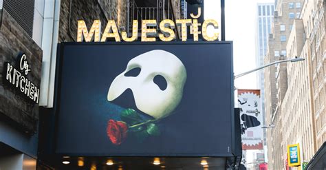 Why The Mask In Phantom Of The Operas Logo Looks Different From The