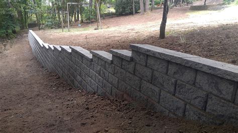 Retaining Wall Ideas For Sloped Front Yard Design Talk