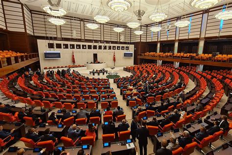 Microphone Silenced In Turkish Parliament A Dispute Over Kurdish