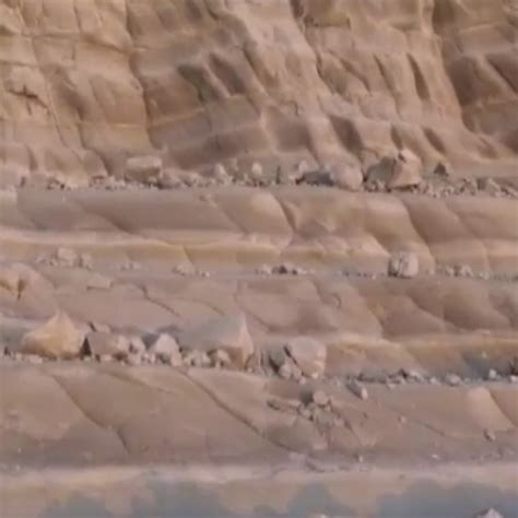 La Scala Dei Turchi Si Sbriciola Nuovo Allarme Cadono Centinaia Di