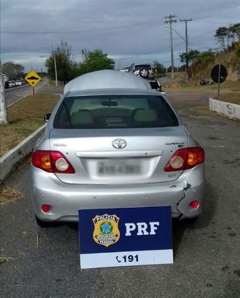 Carro Roubado H Cinco Anos Recuperado Na Br Em Campos No Rj