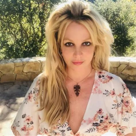 Britney Spears Lands 11m Book Deal And Plans To Lift Lid On Career