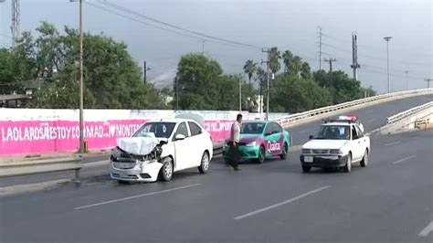 Automovilista Choca Contra Muro En Manuel L Barrag N Telediario M Xico