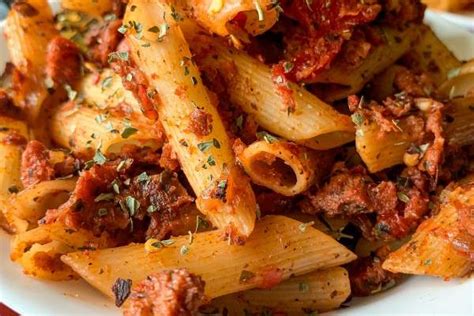 Easy Rigatoni Bolognese Recipe