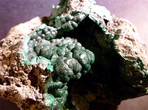 Malachite Natural From Zaire Malachite Is A Copper Carb Flickr