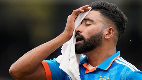 Asia Cup Final Siraj Becomes First Indian Bowler To Take 4 Wickets In