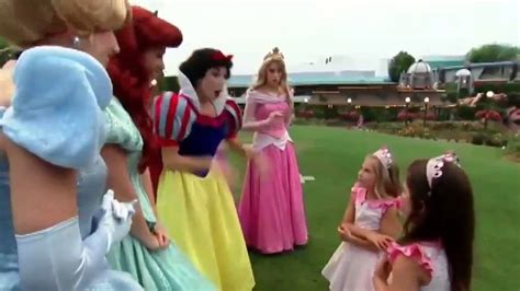 Sophia Grace And Rosie At Disney World The Ellen Degeneres Show 2013 Youtube