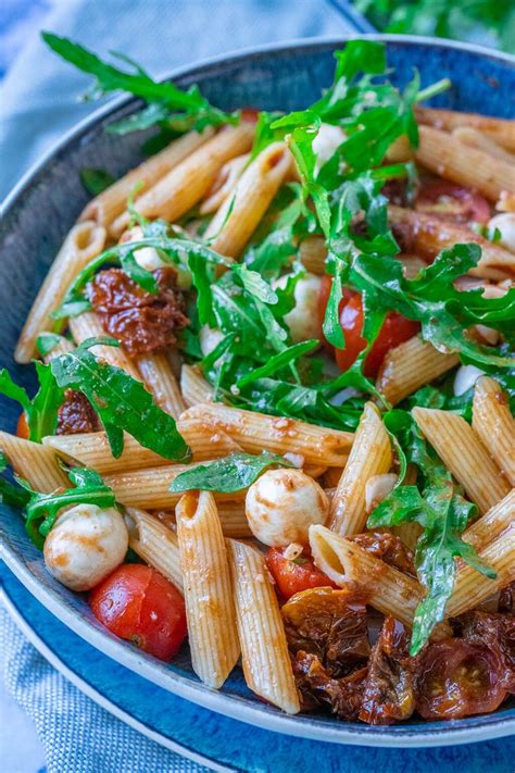 So Einfach Machst Du Den Besten Italienischen Nudelsalat Einfach