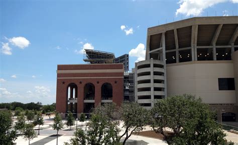 Photos: Kyle Field Renovation and "Meet the Aggies" - Good Bull Hunting