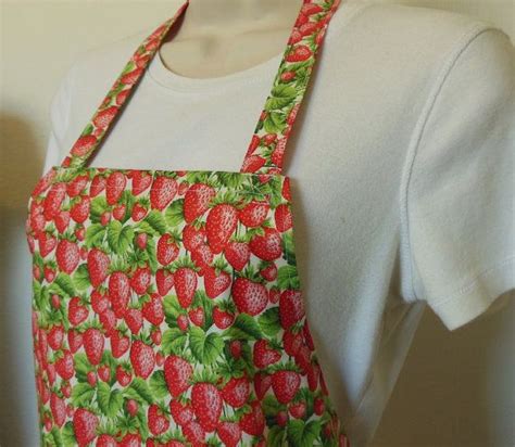 Full Apron Strawberry Fields Etsy Pretty Apron Cool Aprons Etsy