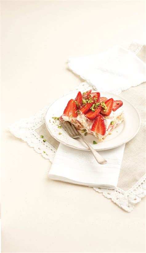 Gesonder Aarbei En Rabarber Tiramisu Sarie