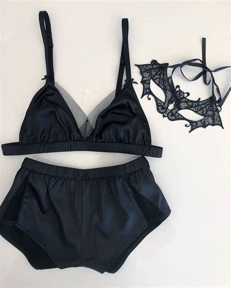 Off Halloween Lingerie Set Limited Stock