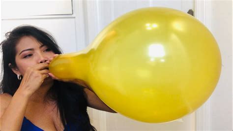 Blowing Two Long Neck Ballon Till Poppedpopping And Blowing Youtube