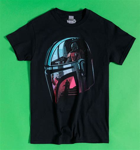 Black Star Wars Mandalorian Helmet Reflection T Shirt