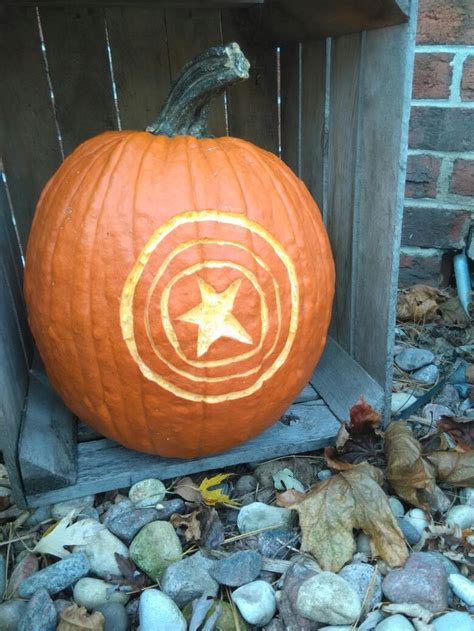 Captain America S Shield Pumpkin Carving Captain America Shield Carving