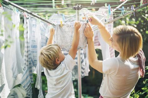 How To Select An Outdoor Or Indoor Clothesline