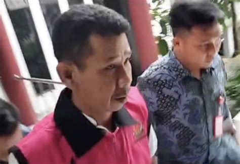 Kades Di Serang Banten Korupsi Rp Miliar Demi Nikah Lagi Kini Punya