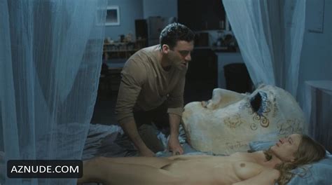 AMY FERGUSON Nude AZNude