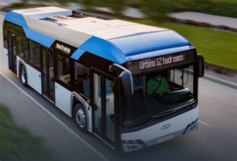 Italy To Deploy 130 Hydrogen Fuel Cell Buses Hydrogen Industry Leaders