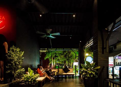 Luna Lounge Bo Renovation Bangkok