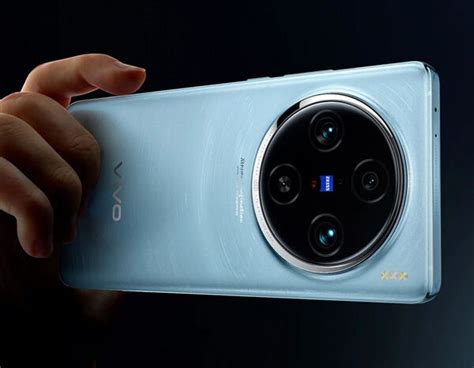 Camera-Centric Chinese Smartphones : Chinese smartphone