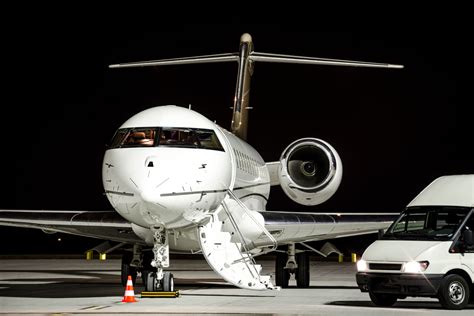 5 Affordable Ways To Get The Private Jet Experience