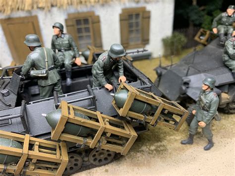 German Sdkfz Ausf C Stuka Zu Fuss Plastic Model Halftrack Kit