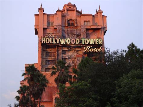 The Mystery Person at the Tower of Terror — The Disney Nerds Podcast